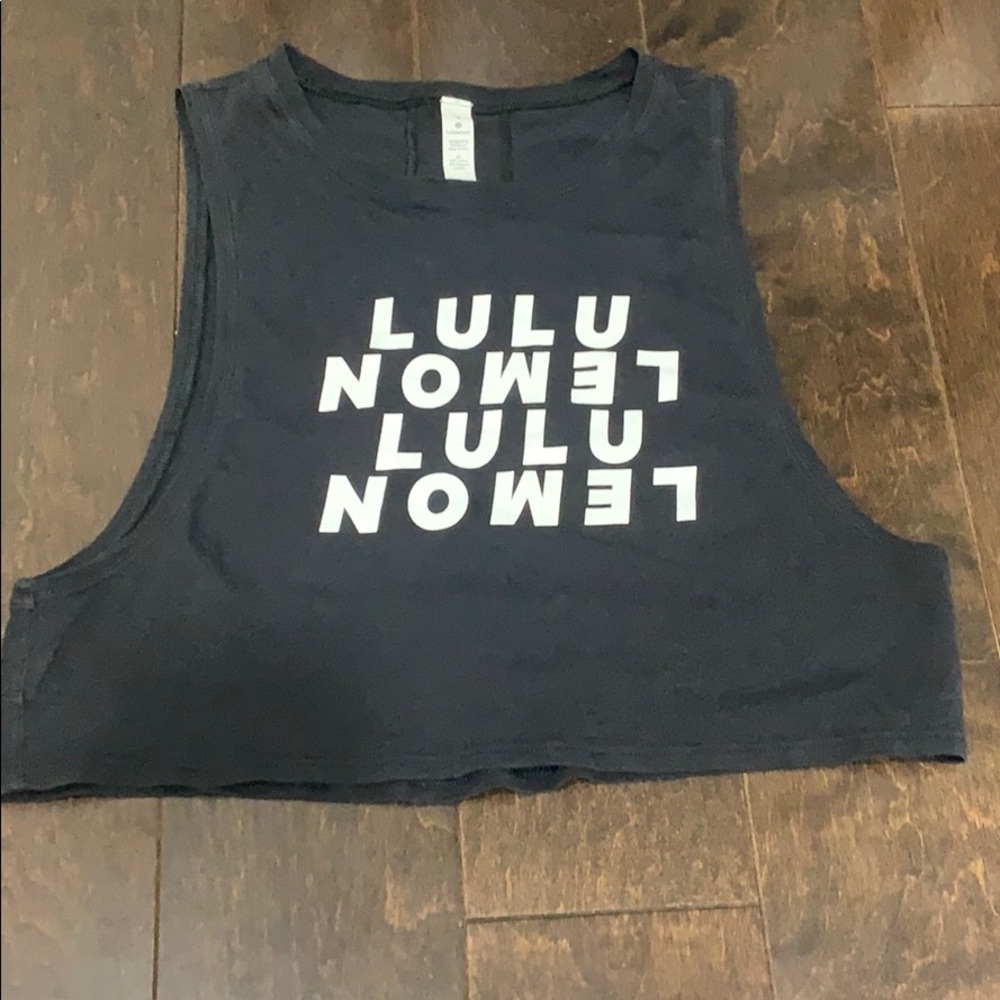 Lululemon cropped tank top